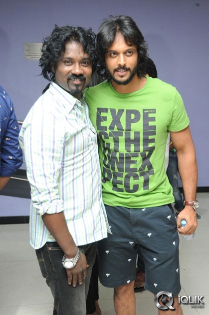 Celebs-at-Ala-Ela-Movie-Special-Show